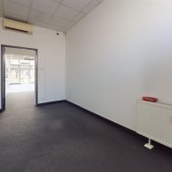 Lokal na sprzedaż