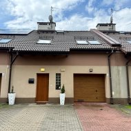 Dom na sprzedaż